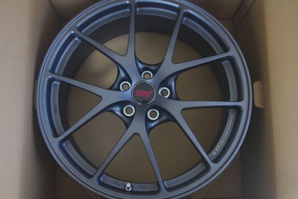 STI STI PERFORMANCE WHEEL BBS 18INCH 7.5J | JDM Japanparts.com